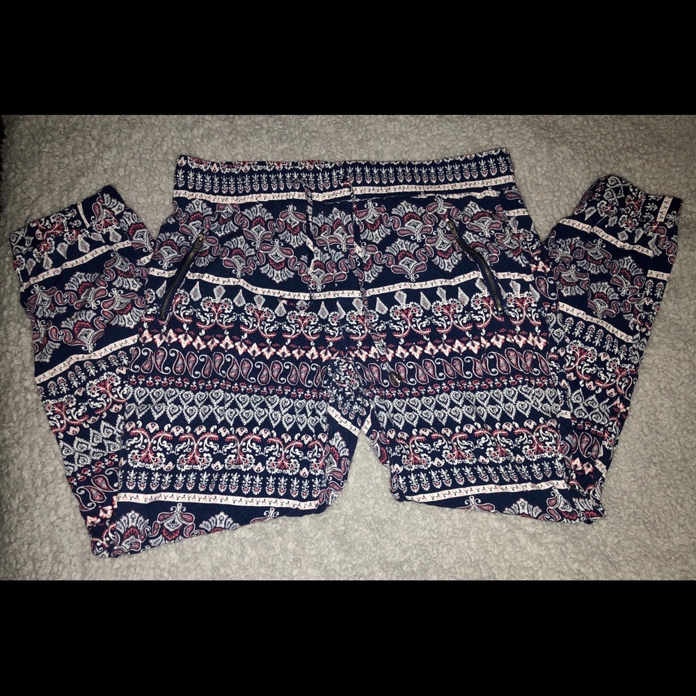 Pants - Picture 5 of 5